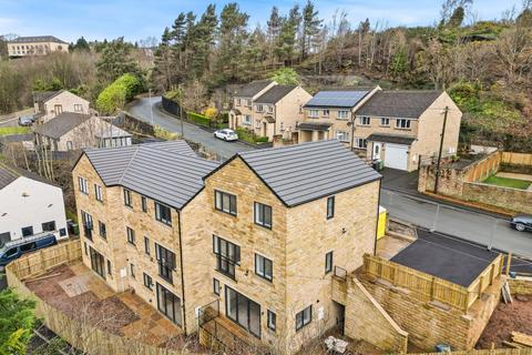 4 bedroom townhouse for sale - Upper Brow Road, Huddersfield, HD1