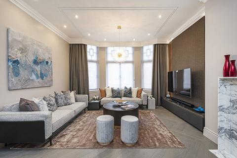 3 bedroom flat for sale, Montagu Mansions, Marylebone, London, W1U