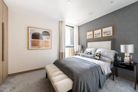 2 bedroom flat to rent, Lodge Road, St John's Wood, London, NW8