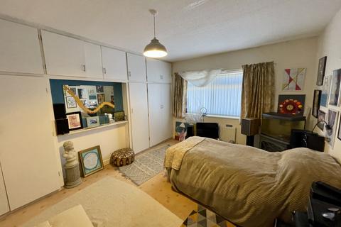 3 bedroom semi-detached house for sale, Sherbourne Road, North Shore FY1