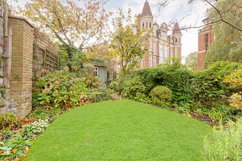 3 bedroom semi-detached house for sale, Frognal Rise, London, NW3