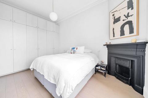 1 bedroom flat for sale, Spencer Road, Chiswick