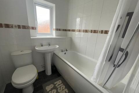 2 bedroom end of terrace house to rent - Woodhall Park,  Swindon,  SN2