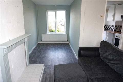 2 bedroom terraced house to rent, Ffordd Y Blodau, LLANDYBIE, Ammanford