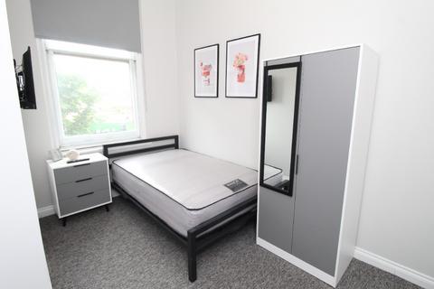 3 bedroom flat to rent, Broad Street , Nottingham NG1