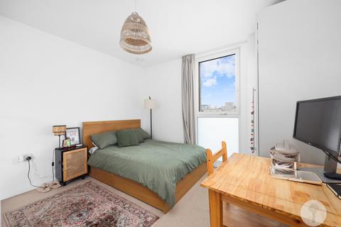 1 bedroom apartment for sale, Saddlers House, Stratford, E20