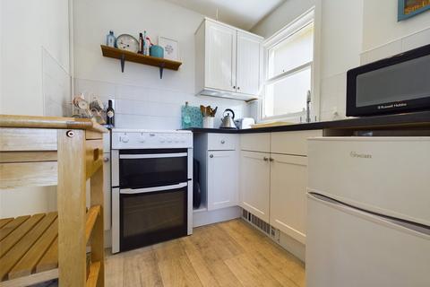 1 bedroom apartment for sale, Irving House, Cheltenham, Glos, GL52