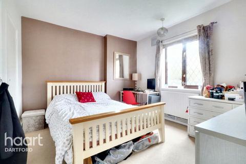 2 bedroom maisonette for sale, Scott Crescent, Erith