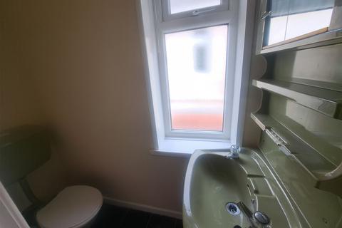 24 Caemawr, Ammanford, SA18 2HH