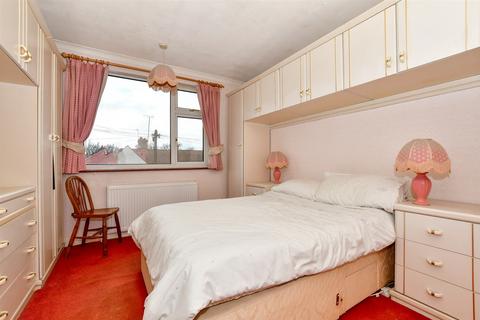 33 Coniston Close, Erith, DA8 3BD
