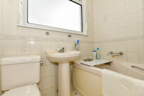 33 Coniston Close, Erith, DA8 3BD