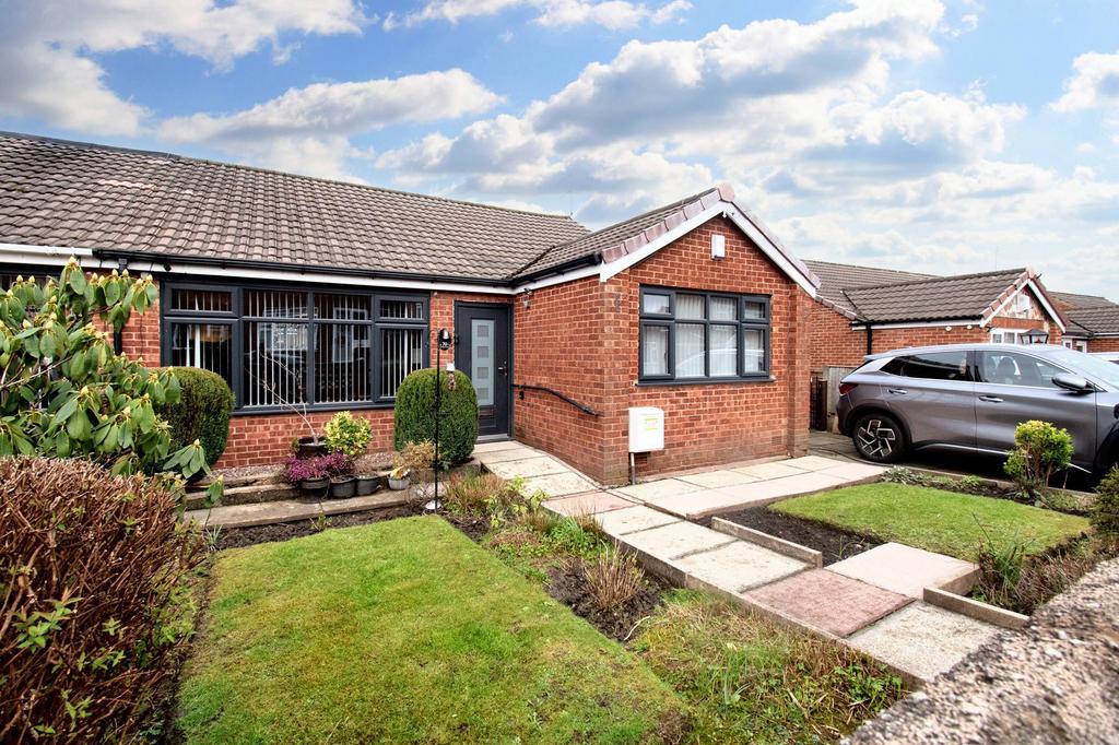 Paisley Avenue, St. Helens, WA11 3 bed semidetached house for sale £