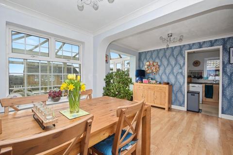 4 bedroom detached house for sale, Gainsborough Way, Stanley, Wakefield