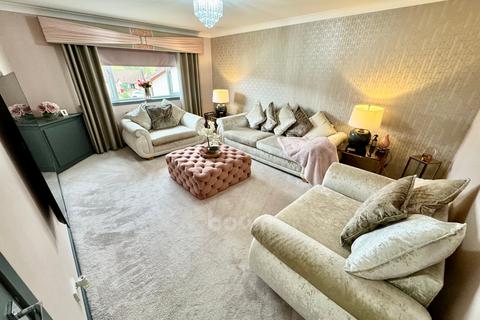2 bedroom detached bungalow for sale, 16 Truesdale Crescent, Drongan, Ayr