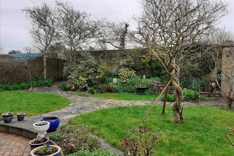 4 bedroom detached house for sale, Bryn Eglwys Gardens, NEWTON, Porthcawl