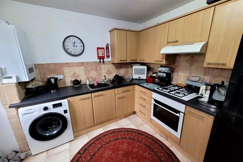 2 bedroom terraced house to rent - Roebuck Close, North Worle, Weston-Super-Mare, North Somerset, BS22