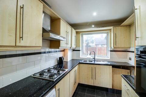 3 bedroom semi-detached house for sale, Fernbank Drive, Rodley, Leeds, West Yorkshire, LS13