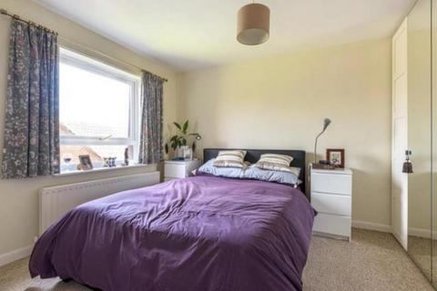 2 bedroom apartment to rent, Guildford GU4