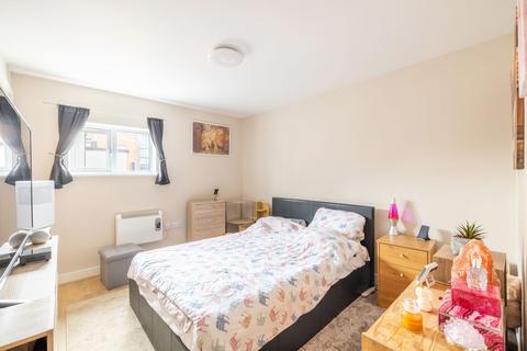 1 bedroom apartment for sale, London Road, East Grinstead, RH19