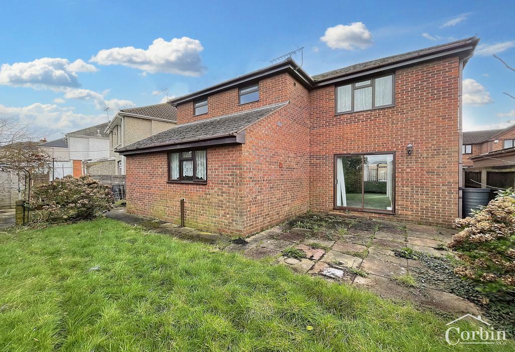 Alton Road, Bournemouth, Dorset 3 bed detached house for sale £425,000