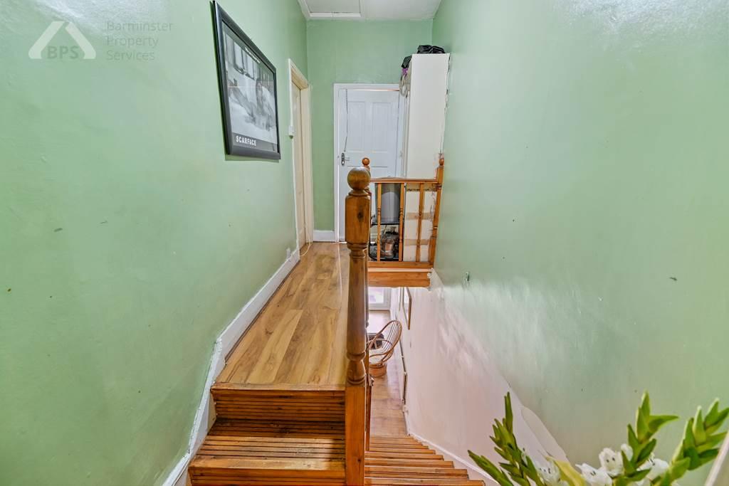 Top floor landing