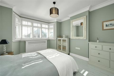27 Vine Road, East Molesey, KT8 9LF
