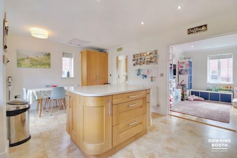 26 Allington Avenue, Lichfield, WS13 6PF