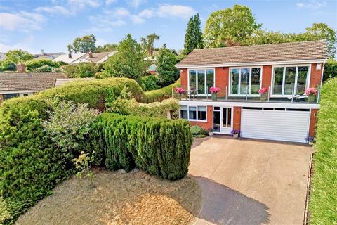 4 bedroom detached house for sale, Huntsmans Hill, Rugeley WS15