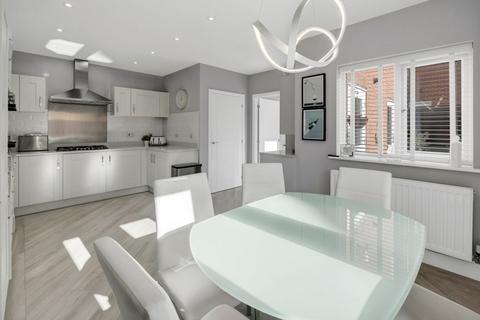 1 Harrier Road, Streethay, Lichfield, WS13 8WG