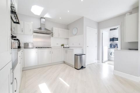 1 Harrier Road, Streethay, Lichfield, WS13 8WG