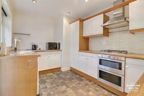 10 Park End, Lichfield, WS14 9US