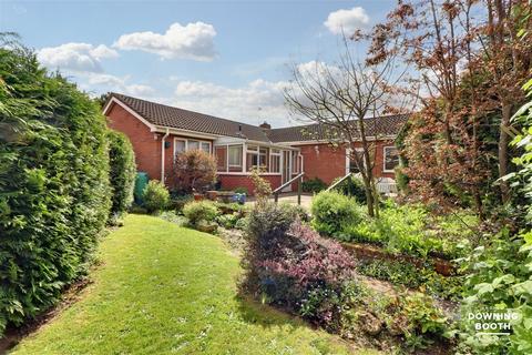 10 Park End, Lichfield, WS14 9US