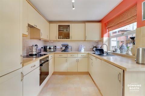 3 bedroom detached house for sale, Alesmore Meadow, Lichfield WS13