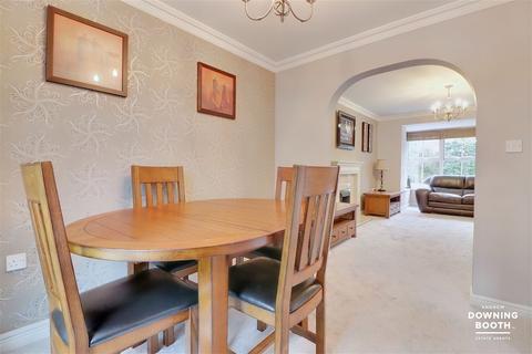 4 bedroom detached house for sale, Elizabethan Way, Rugeley WS15