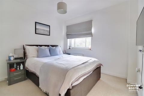 2 bedroom semi-detached house for sale - Parnell Avenue, Lichfield WS13