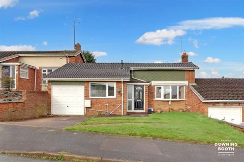 2 bedroom detached bungalow for sale - Ashmead Road, Burntwood WS7