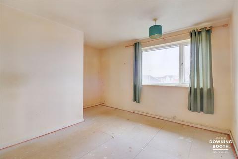 24 Netherbridge Avenue, Lichfield, WS14 9UF