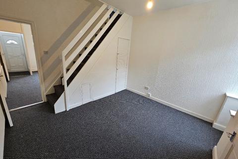 2 bedroom terraced house to rent - Moorfield Grove, Bolton