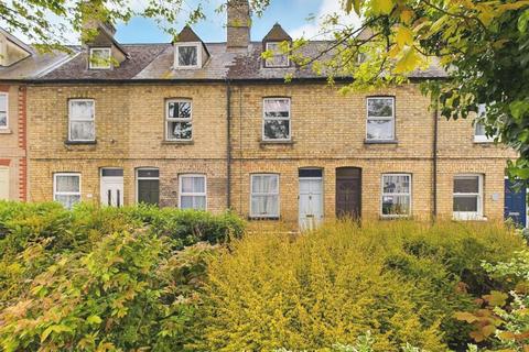 2 bedroom terraced house for sale, Ouse Walk, Huntingdon, Cambridgeshire.