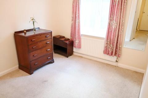 1 bedroom ground floor flat for sale, Coulsdon Road, Coulsdon