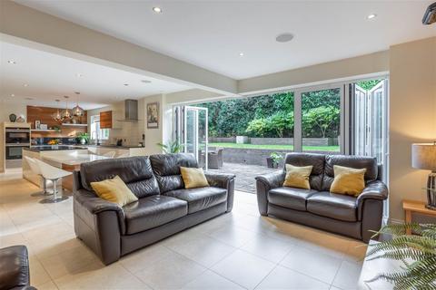 5 bedroom detached house for sale - Linthurst Newtown, Blackwell, B60 1BP
