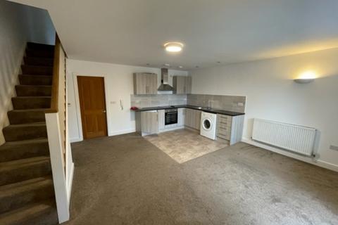 2 bedroom apartment to rent - Town Street, Leeds LS10