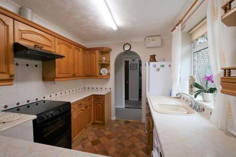 2 bedroom detached bungalow for sale, Coopers Road, Martlesham Heath, IP5 3SJ