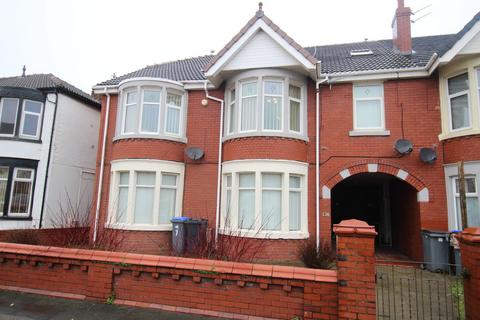 5 bedroom maisonette for sale, Watson Road, Blackpool FY4