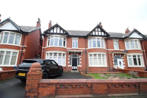 4 bedroom semi-detached house for sale, Lytham Road, Blackpool FY4