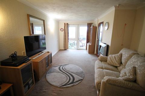2 bedroom apartment for sale, Clifton Drive North, Lytham St. Annes FY8