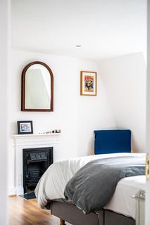 Flat 3, 34 Alexandra Drive, London, SE19 1AJ