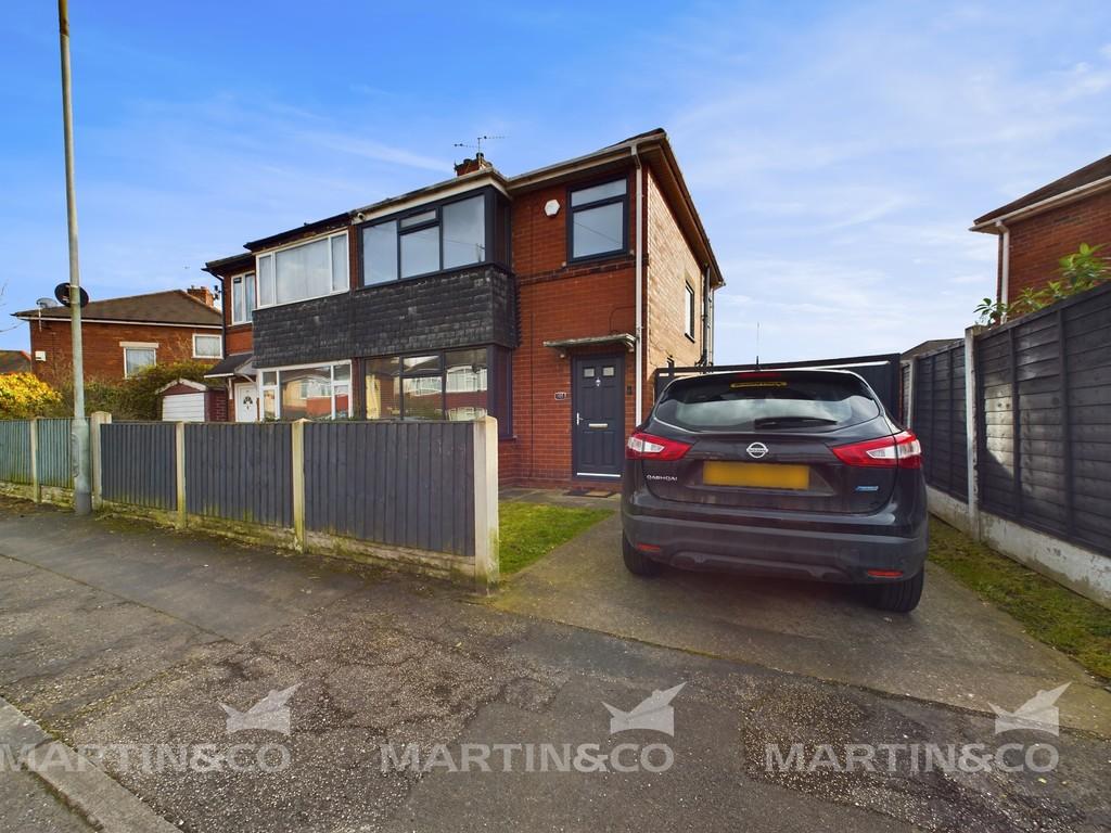 Harrowden Road 3 bed semidetached house for sale £170,000