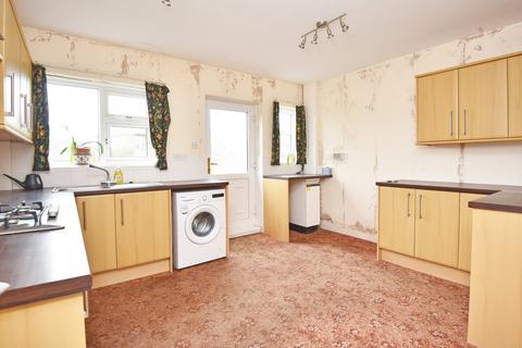 3 bedroom semi-detached house for sale - Stockwell Drive, Knaresborough