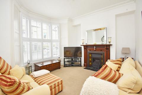 5 bedroom end of terrace house for sale - Robert Street, Harrogate